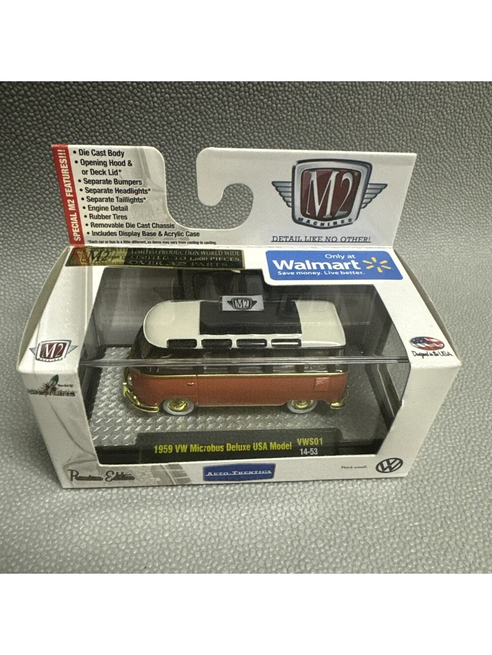 M2 Machines Auto-Thentics 1959 VW Microbus Deluxe USA VWS01 CHASE Limited 1,000